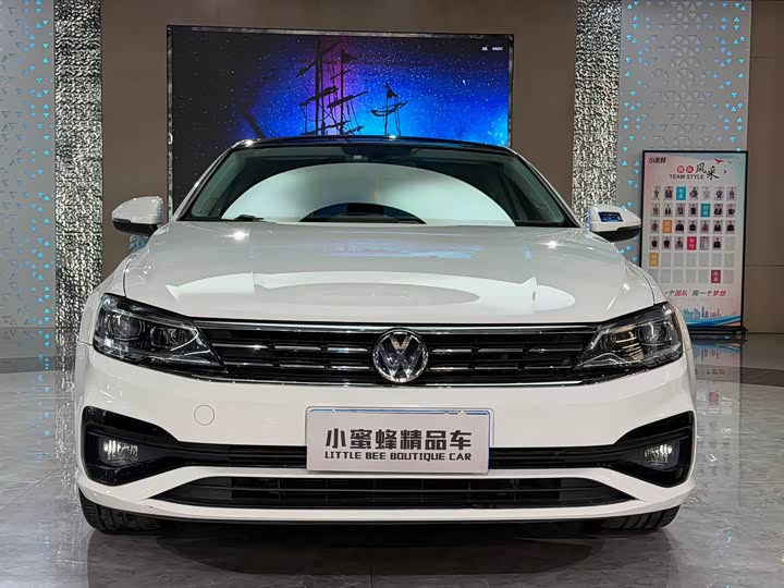 Фото 2 - Volkswagen Lamando L