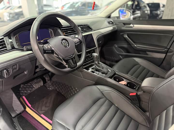 Фото 5 - Volkswagen Lamando L