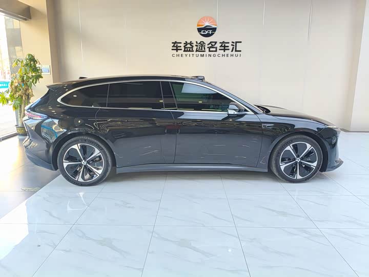 Фото 4 - Nio ET5T