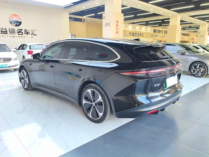 Фото 7 - Nio ET5T