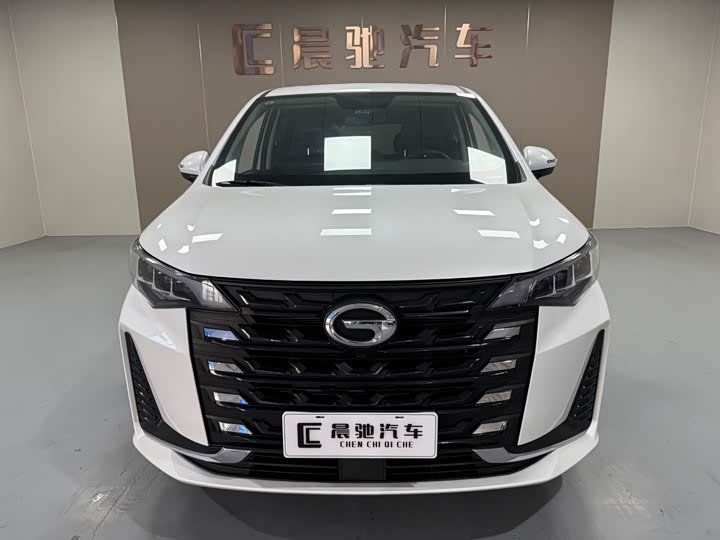 Фото 2 - GAC Trumpchi M6