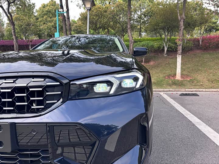 Фото 9 - BMW 3 Series