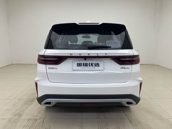Фото 5 - Geely Vision X6