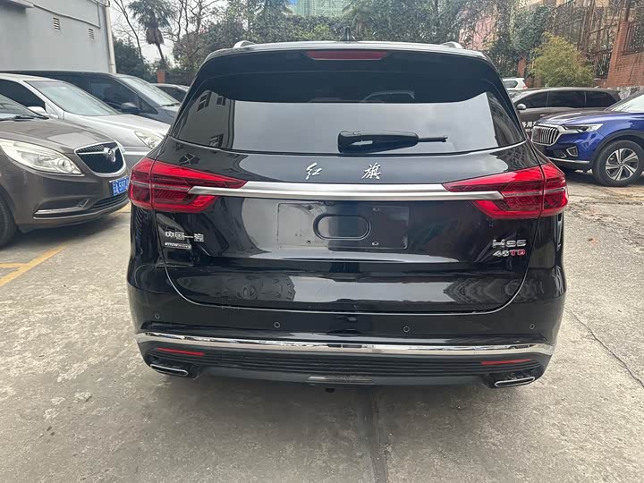 Фото 8 - Hongqi HS5