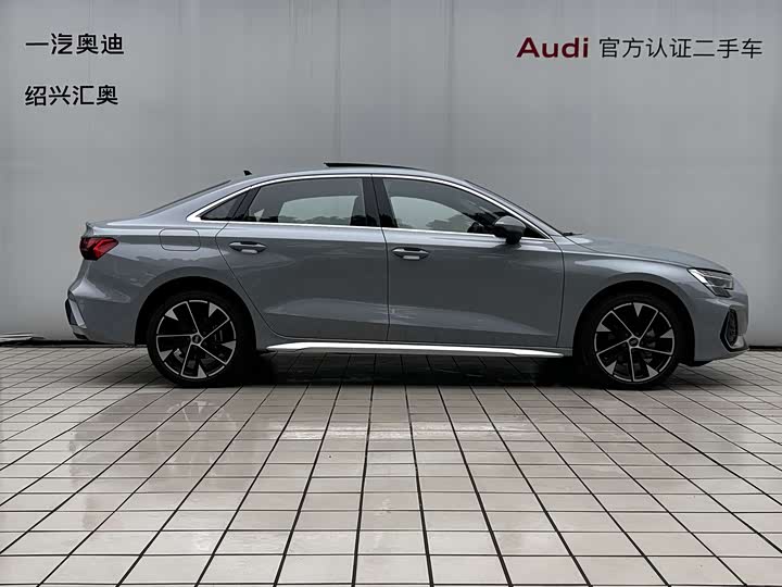 Фото 2 - Audi A3