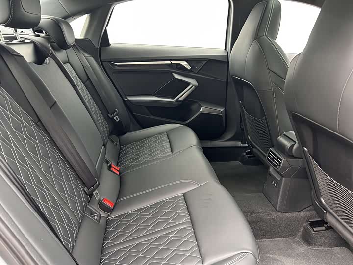 Фото 5 - Audi A3