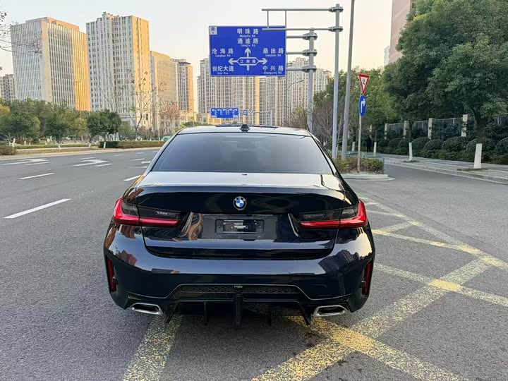 Фото 3 - BMW 3 Series