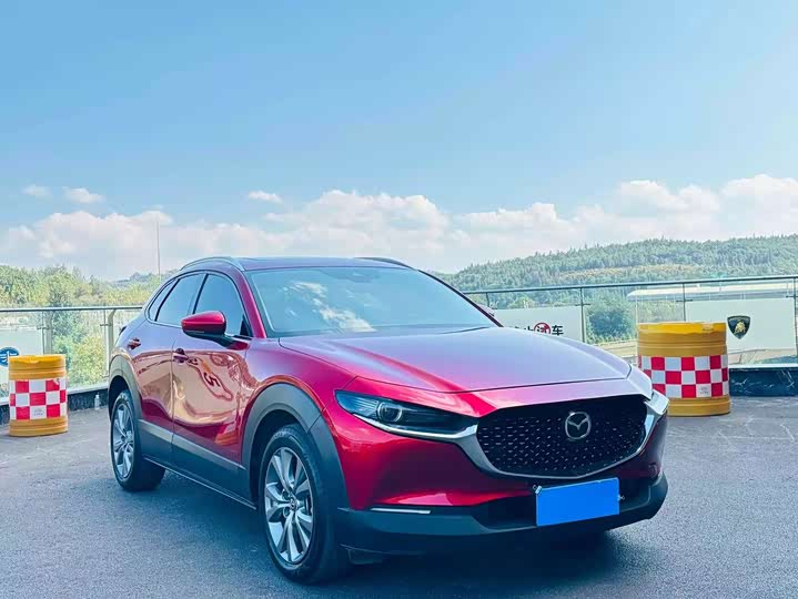 Фото 3 - Mazda CX-30
