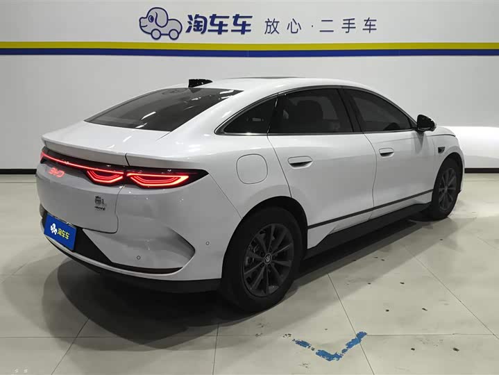 Фото 3 - BYD Qin L
