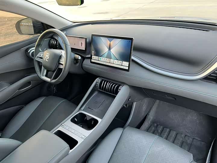 Фото 7 - BYD Yuan Plus