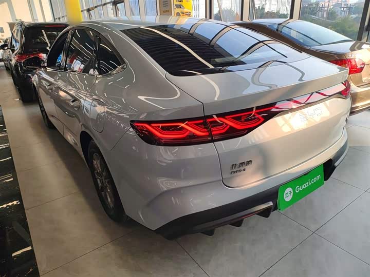 Фото 5 - BYD Qin L