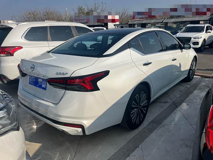 Фото 4 - Nissan Teana