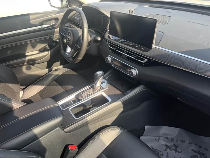 Фото 8 - Nissan Teana