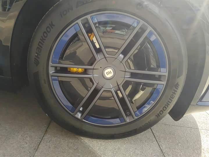 Фото 6 - Xiaomi YU7