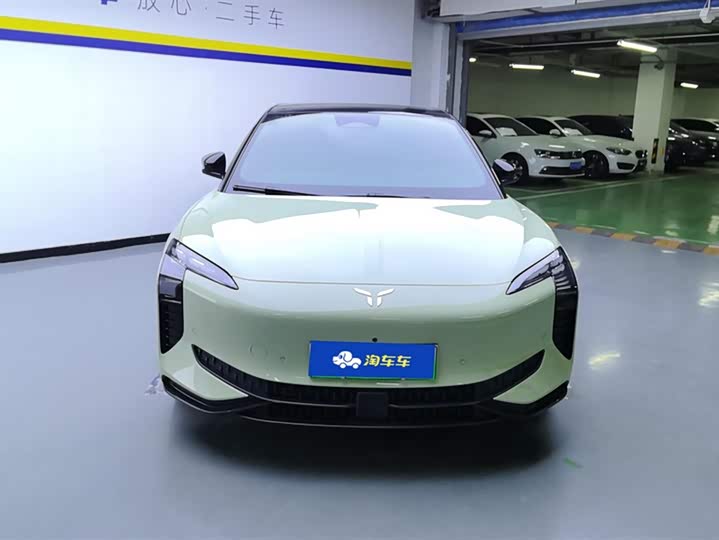 Фото 2 - Hongqi EH7