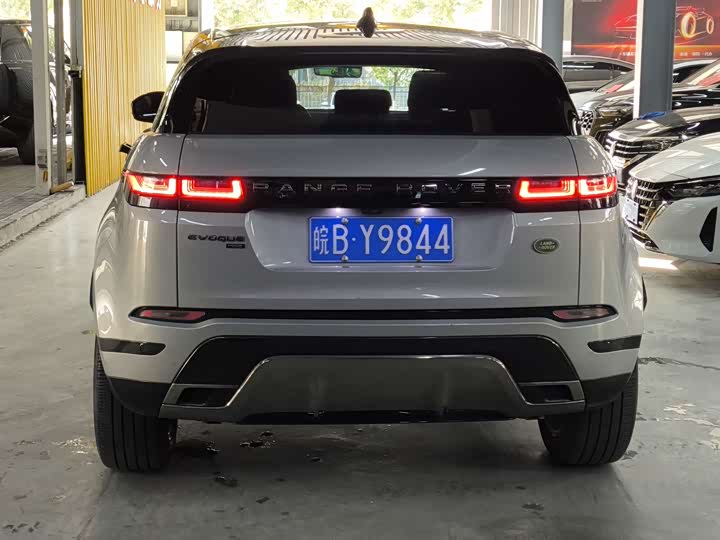 Фото 4 - Land Rover Range Rover Evoque L