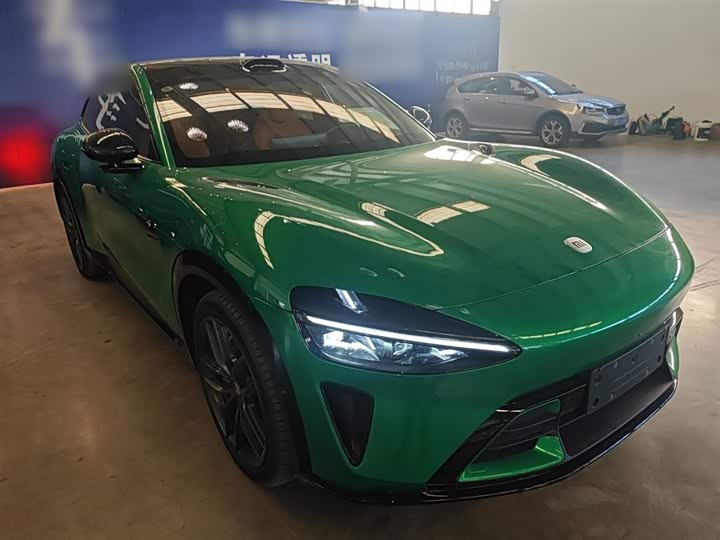 Фото 4 - Xiaomi YU7