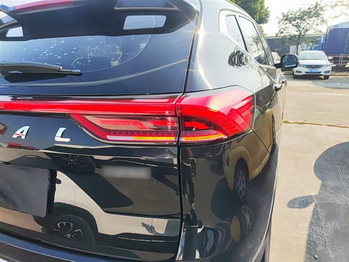 Фото 8 - Haval H6