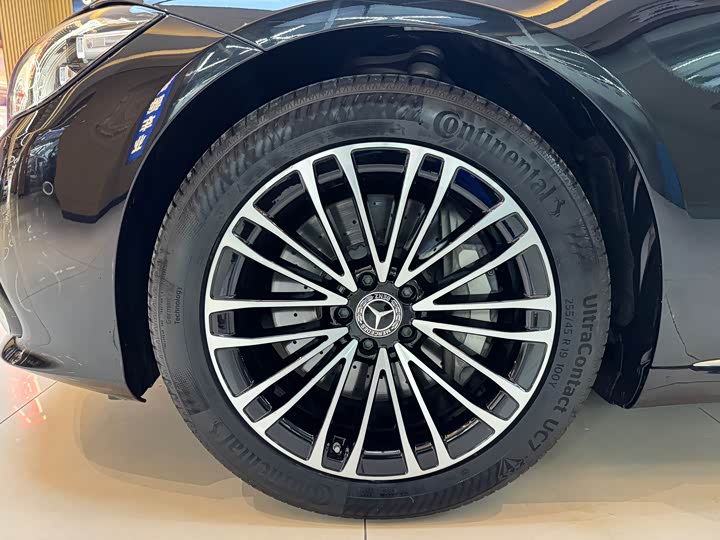 Фото 9 - Mercedes-Benz S-Class Hybrid