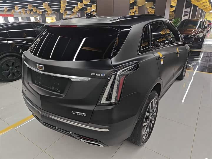 Фото 7 - Cadillac XT5