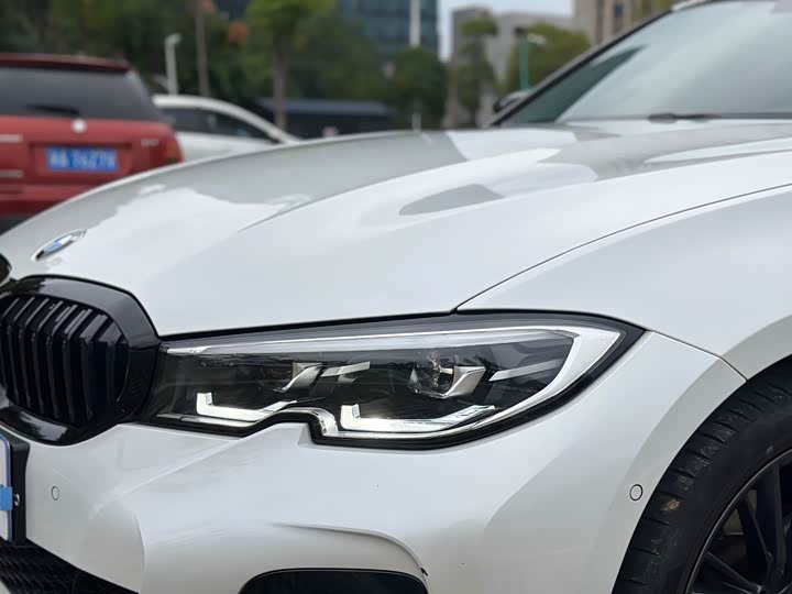 Фото 4 - BMW 3 Series