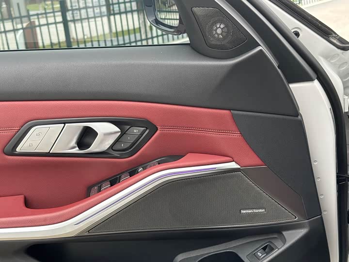 Фото 9 - BMW 3 Series