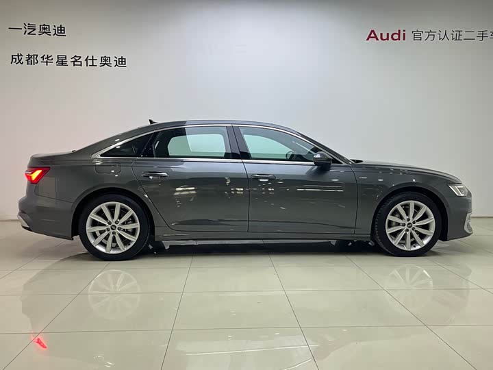 Фото 3 - Audi A6L