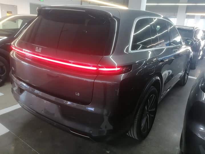 Фото 3 - LiXiang L8