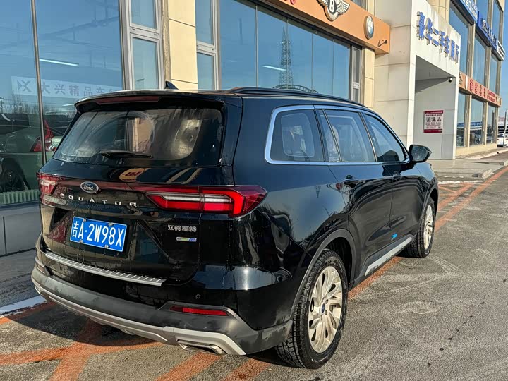 Фото 6 - Ford Equator