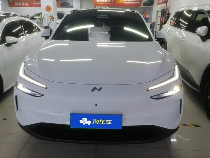 Фото 2 - Nio Onvo L60