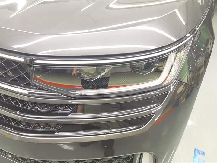 Фото 5 - Volkswagen Tavendor