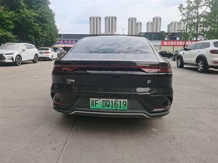Фото 9 - BYD Han