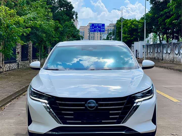 Фото 3 - Nissan Sylphy