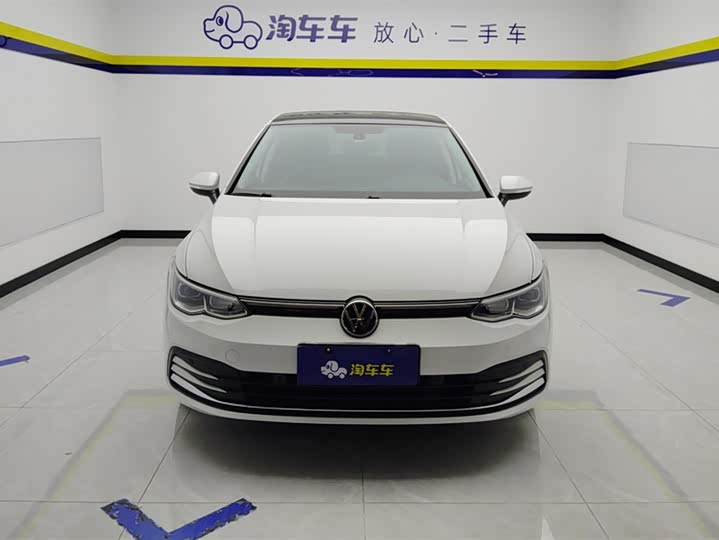 Фото 2 - Volkswagen Golf
