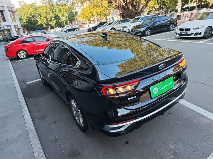 Фото 5 - Ford Mondeo