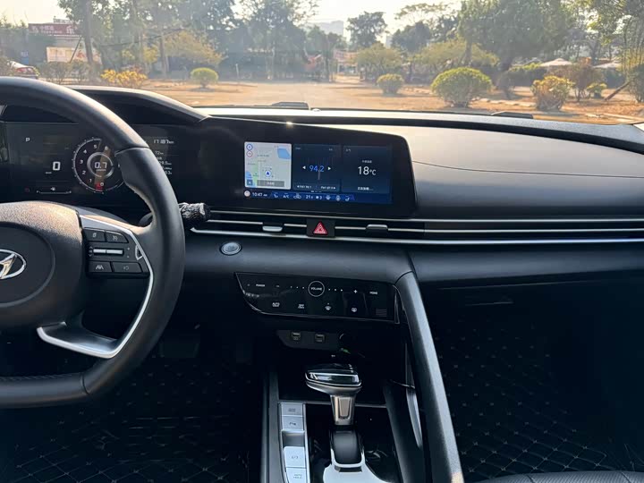 Фото 9 - Hyundai Elantra N line