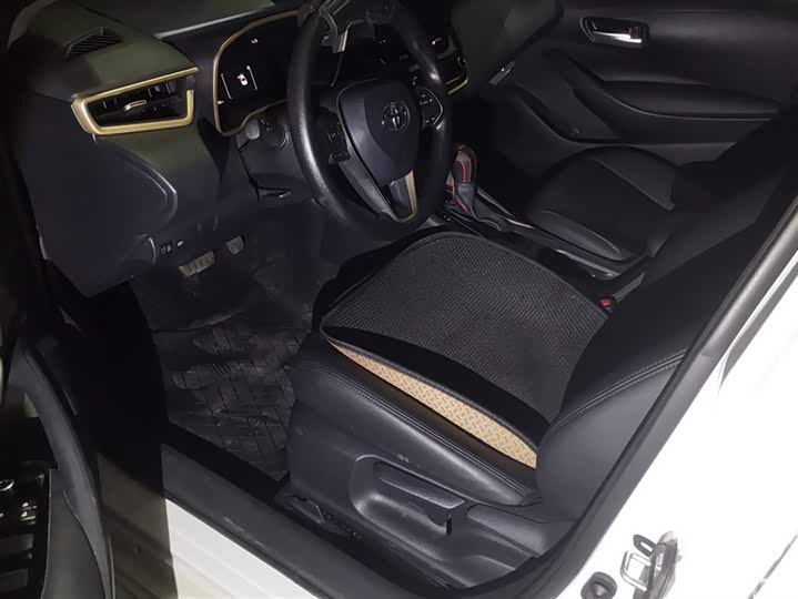 Фото 9 - Toyota Allion