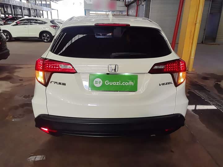 Фото 6 - Honda Vezel