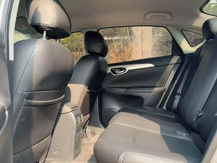 Фото 6 - Nissan Sylphy