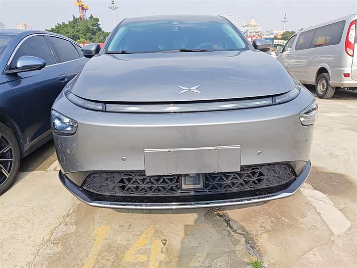 Фото 3 - XPeng G3