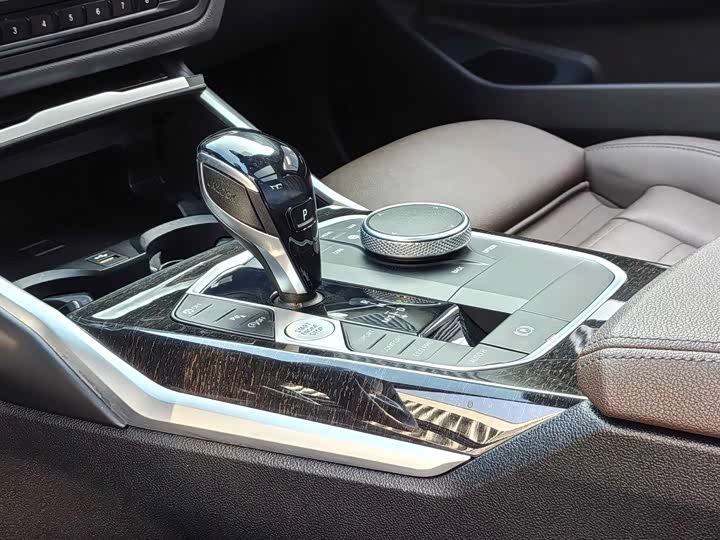 Фото 8 - BMW 3 Series