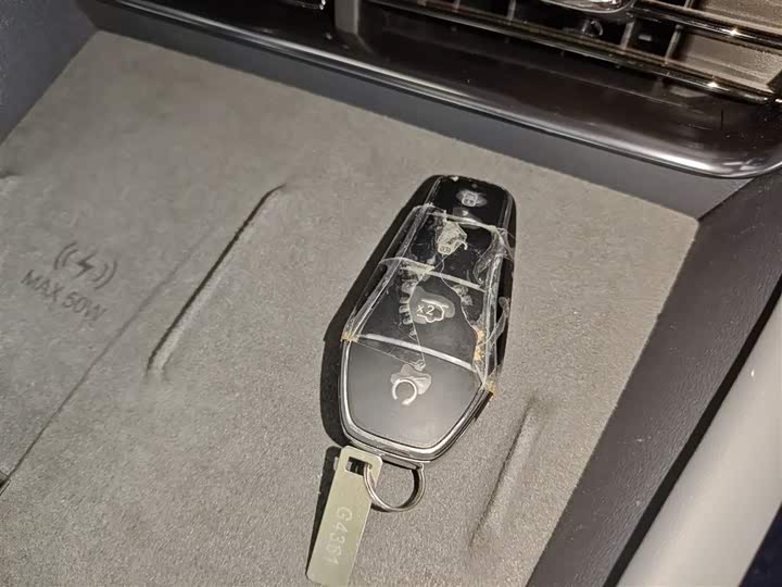 Фото 9 - BYD Seal 06 GT