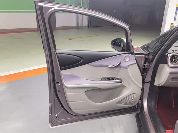 Фото 7 - BYD Dolphin