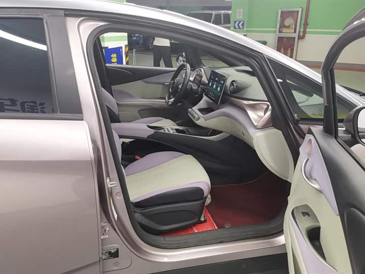 Фото 8 - BYD Dolphin