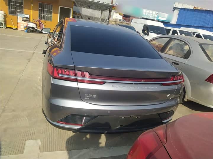 Фото 6 - BYD Han