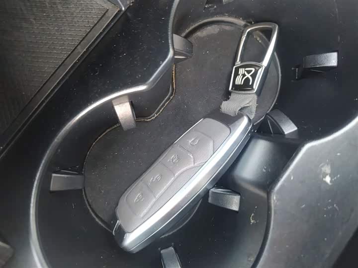 Фото 9 - BYD Han