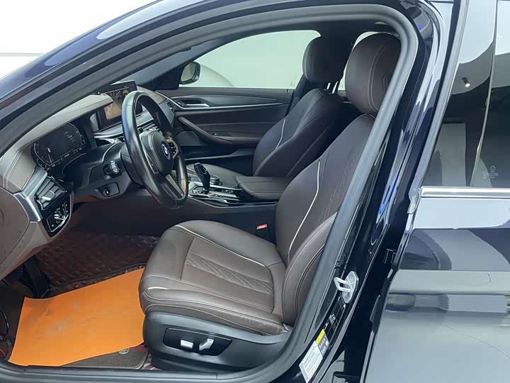 Фото 7 - BMW 5 Series Hybrid