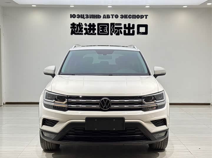 Фото 2 - Volkswagen Tharu