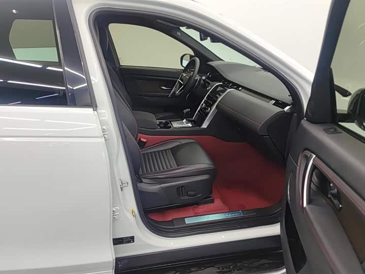 Фото 8 - Land Rover Discovery Sport