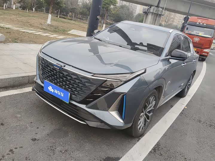 Фото 1 - Changan Oshan Z6 Hybrid